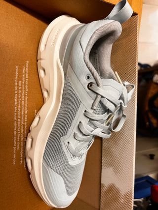 On Cloudpulse Next Mujer Gris