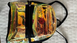 2 Muñecas Disney con Mochila Holográfica