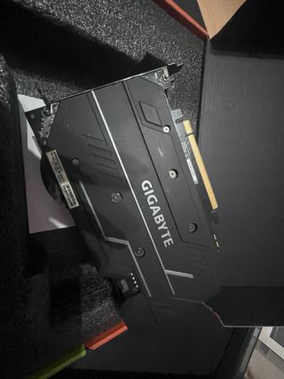 Tarjeta Gráfica Gigabyte RTX 2060 OC 6GB