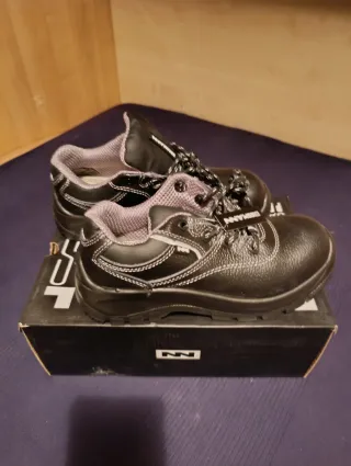 Zapatos de seguridad Kingsman negros