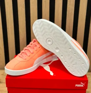 Zapatillas Puma Mujer Rosa y Blanco