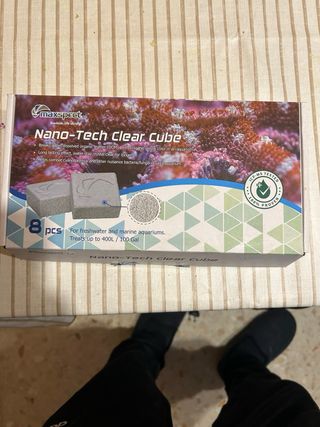 Acuario marino , roca , skimmer