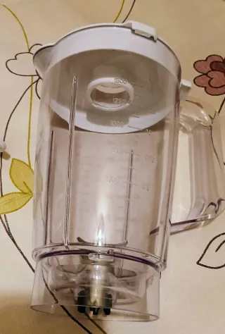 Batidora SAIVOD con jarra y base