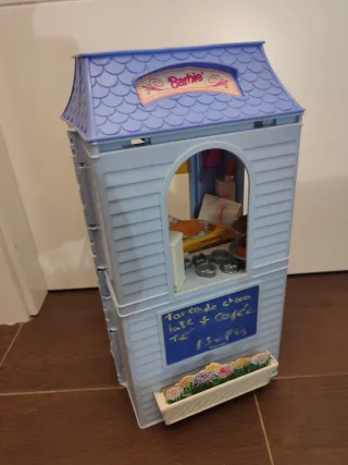 Pastelería Barbie con accesorios (años 90-2000)