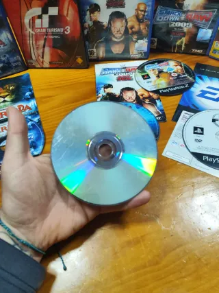 Lote 5 giochi PS2: Narnia, Gran Turismo 3, WWE, FIFA