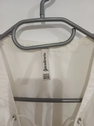 Blusa blanca escote acordonado