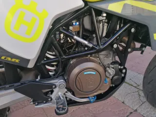 Husqvarna 701 Supermoto 2021
