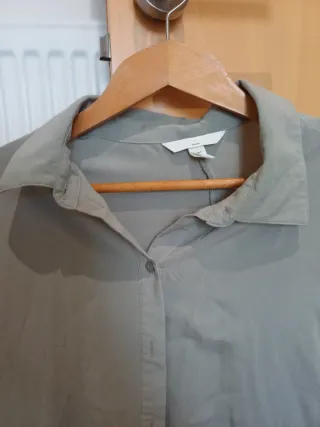 Camisa premamá verde