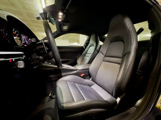 Porsche 911 Carrera 4S (Modelo 2024)