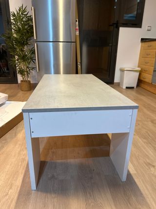 Mesa elevable comedor gris y blanco