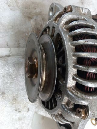 Alternador nissan 231005m310 x-trail (t30) 534682