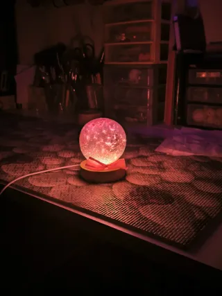 Lampada USB comodino resina fucsia