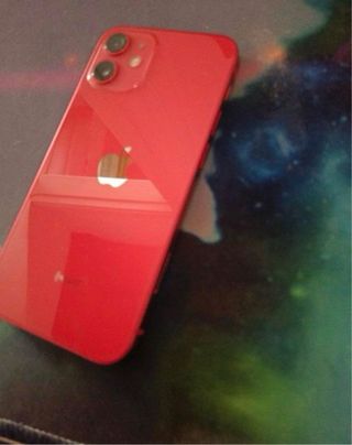 iPhone 12 mini rojo