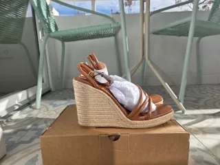 Cuñas esparto MNG tiras marrones