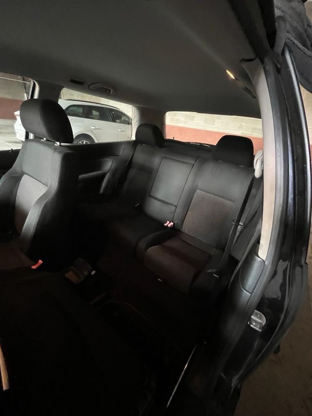 Volkswagen Golf 2002