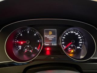 Volkswagen Passat Advance BMT