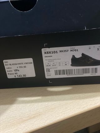 Scarpe Emporio Armani EA7 nere oro