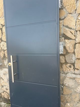 Puerta blindada moderna 2,05 alto y 83 de ancho