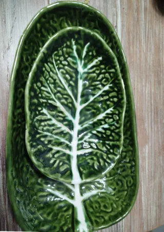 2 Fuentes vintage( años 70) loza portuguesa