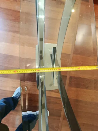 Mesa recibidor cristal y metal