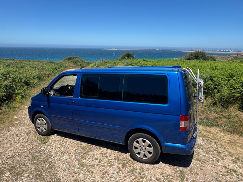 Volkswagen Multivan - foto 1