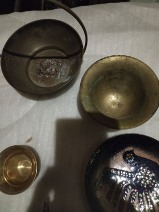 Lote cobre y latón: tetera, cazo, cuenco