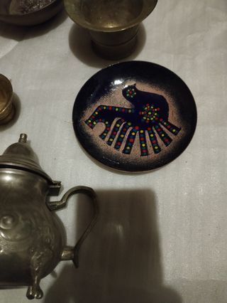 Lote cobre y latón: tetera, cazo, cuenco