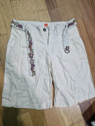Pantalón corto BOSS beige