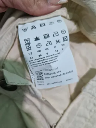 Pantalón corto BOSS beige