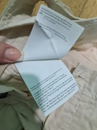 Pantalón corto BOSS beige