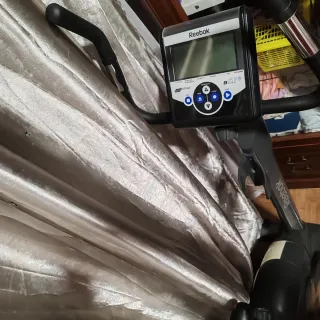 Bicicleta estática Reebok B5.1e.