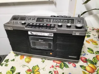 "RARO" Unisef TU 3000fss Radio cassette LEER