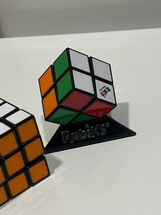 2 Cubos Rubik 3x3 y 2x2