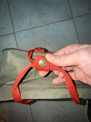 Mochila Fjallraven Kanken Verde y Rojo