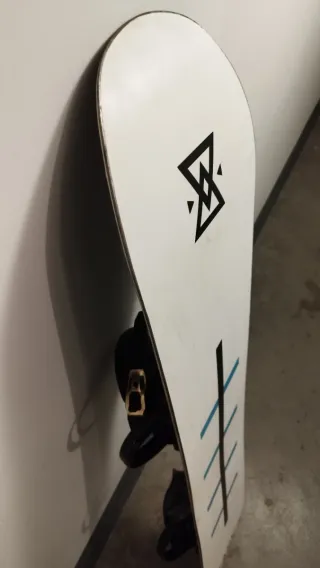 Tabla Snowboard con Fijaciones