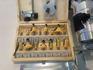 Fresadora Enrutador Madera y set de 15 brocas