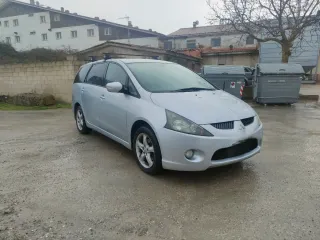 Mitsubishi Grandis 2008