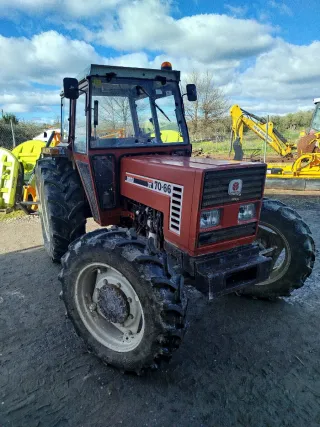 Tractor Fiat New Holland 70-66 DT