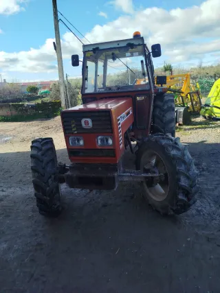 Tractor Fiat New Holland 70-66 DT