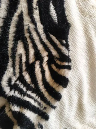 Maglioncino donna zebrato morbido invernale