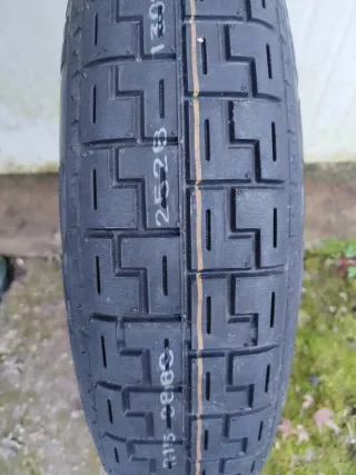 Ruotino con cric nuovo