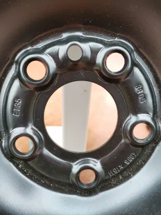 Ruotino con cric nuovo