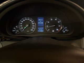 Mercedes-Benz Clase C 2003
