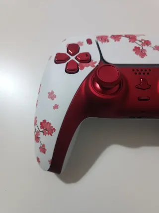 Mando PS5 Flores de cerezo con TMR magnéticos.