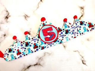 Corona de cumpleaños personalizada