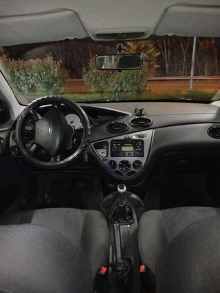 Ford Focus 2000
