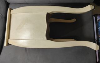 Mesita de noche vintage pintada a mano