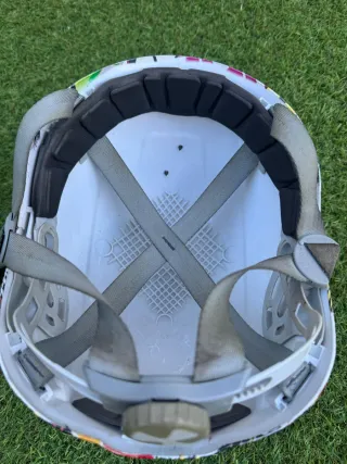 Casco climbing technology. Talla L.