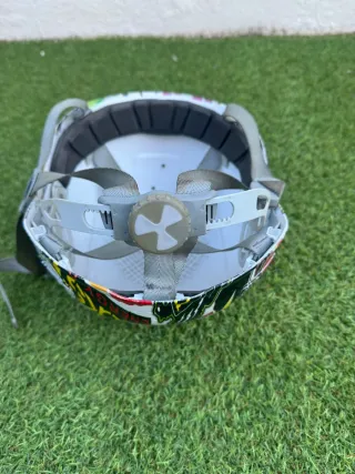 Casco climbing technology. Talla L.