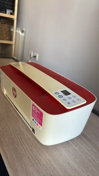 Impresora HP Deskjet 3733 Instant Ink